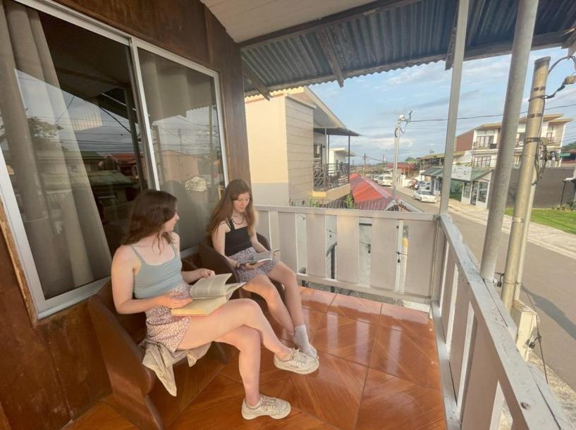 Alpha Arenal Hostel La Fortuna Luaran gambar
